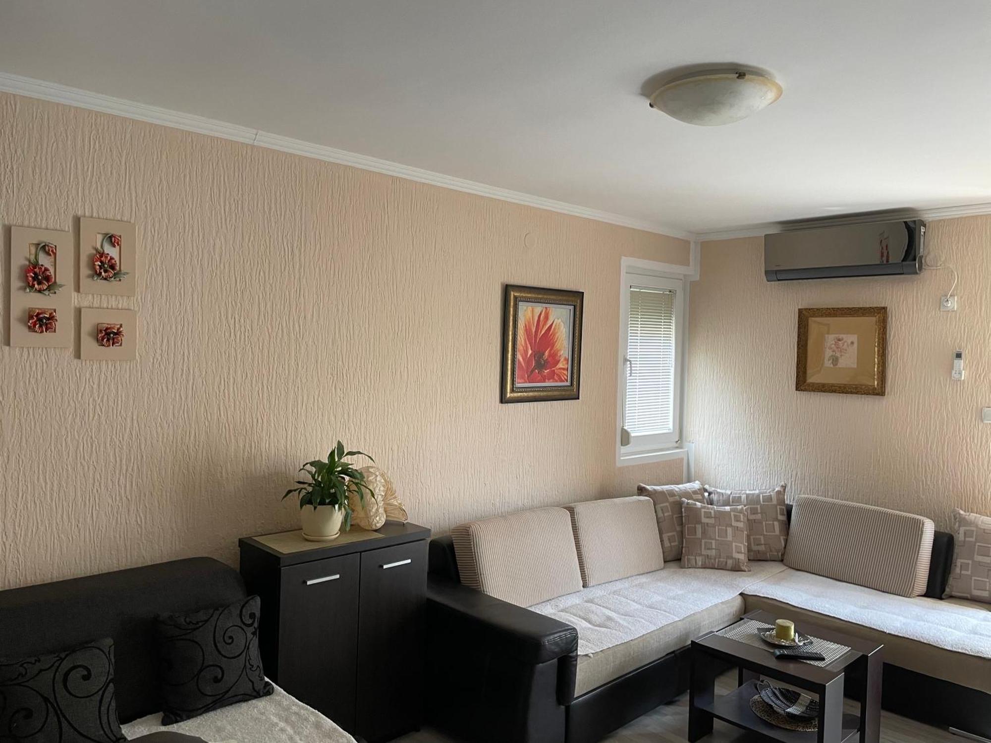 Studio Apartment For Rent In 부드바 외부 사진